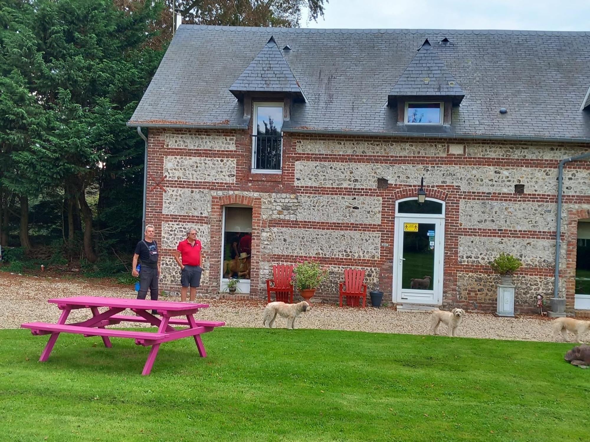 Maison De Vacances Clos Des Hogues Entre Etretat Et Fecamp Saint-Léonard Exterior photo