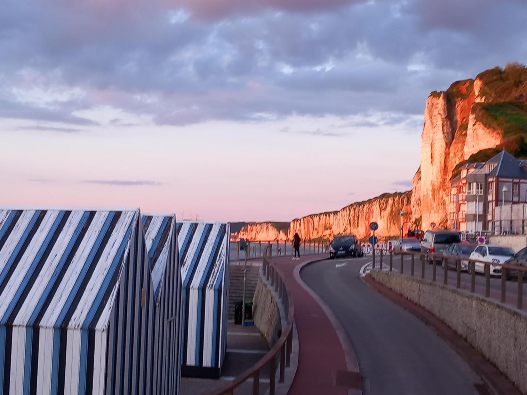 Maison De Vacances Clos Des Hogues Entre Etretat Et Fecamp Saint-Léonard Exterior photo