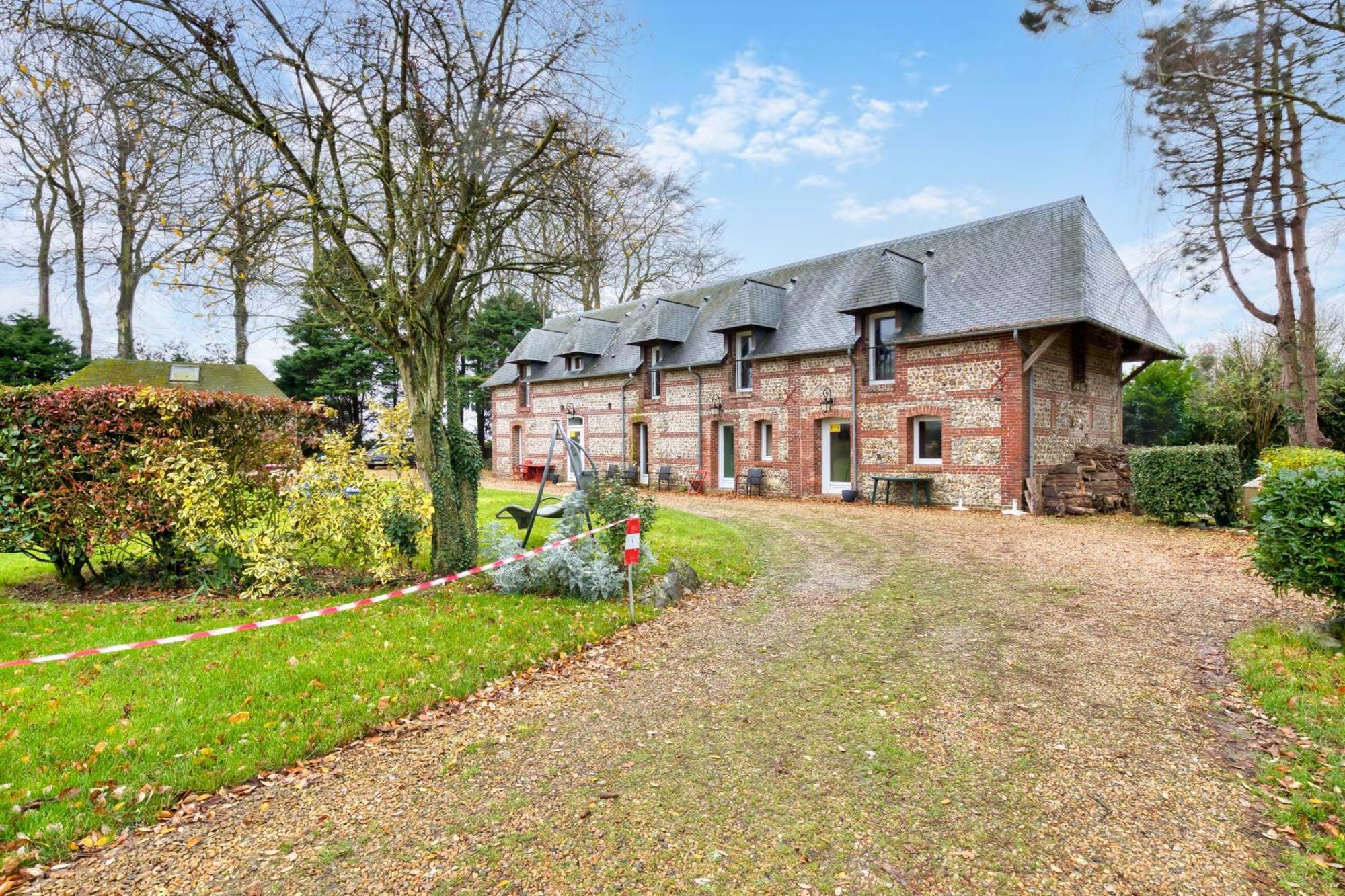 Maison De Vacances Clos Des Hogues Entre Etretat Et Fecamp Saint-Léonard Exterior photo